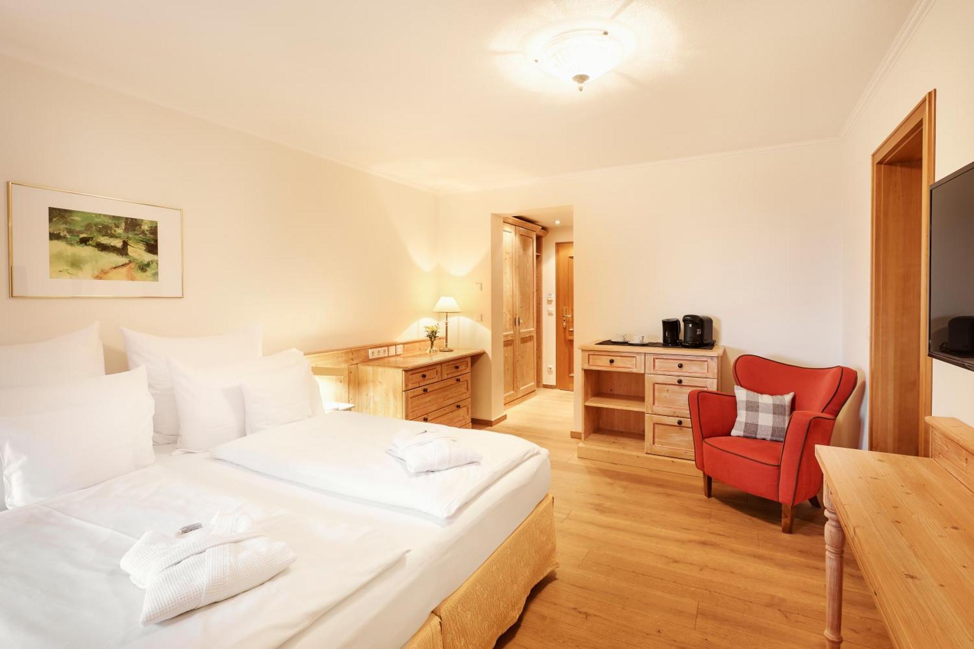Hotel Auf Der Gsteig Gmbh Lechbruck Bagian luar foto